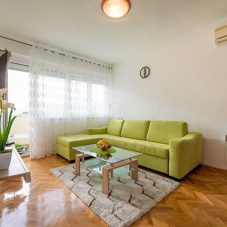 Apartman Andjela Tivat Eksteriør billede